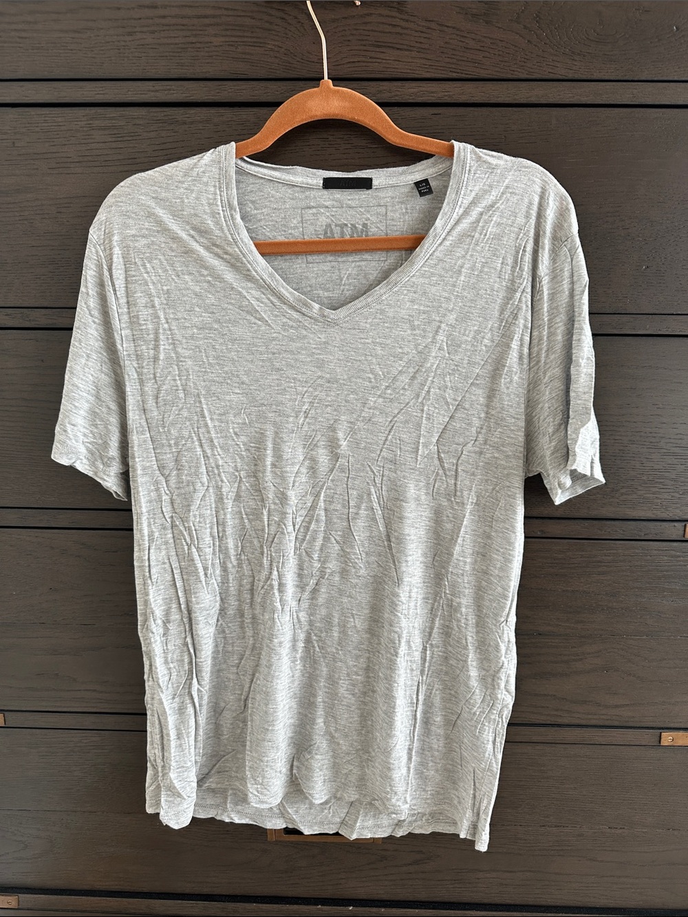 ATM Men's Lightweight V-Neck T-Shirt - Light Gray